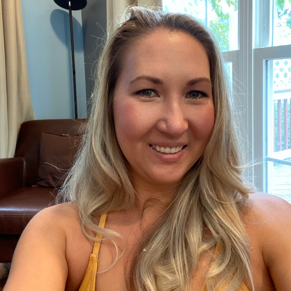 Meet your Posher, Amy